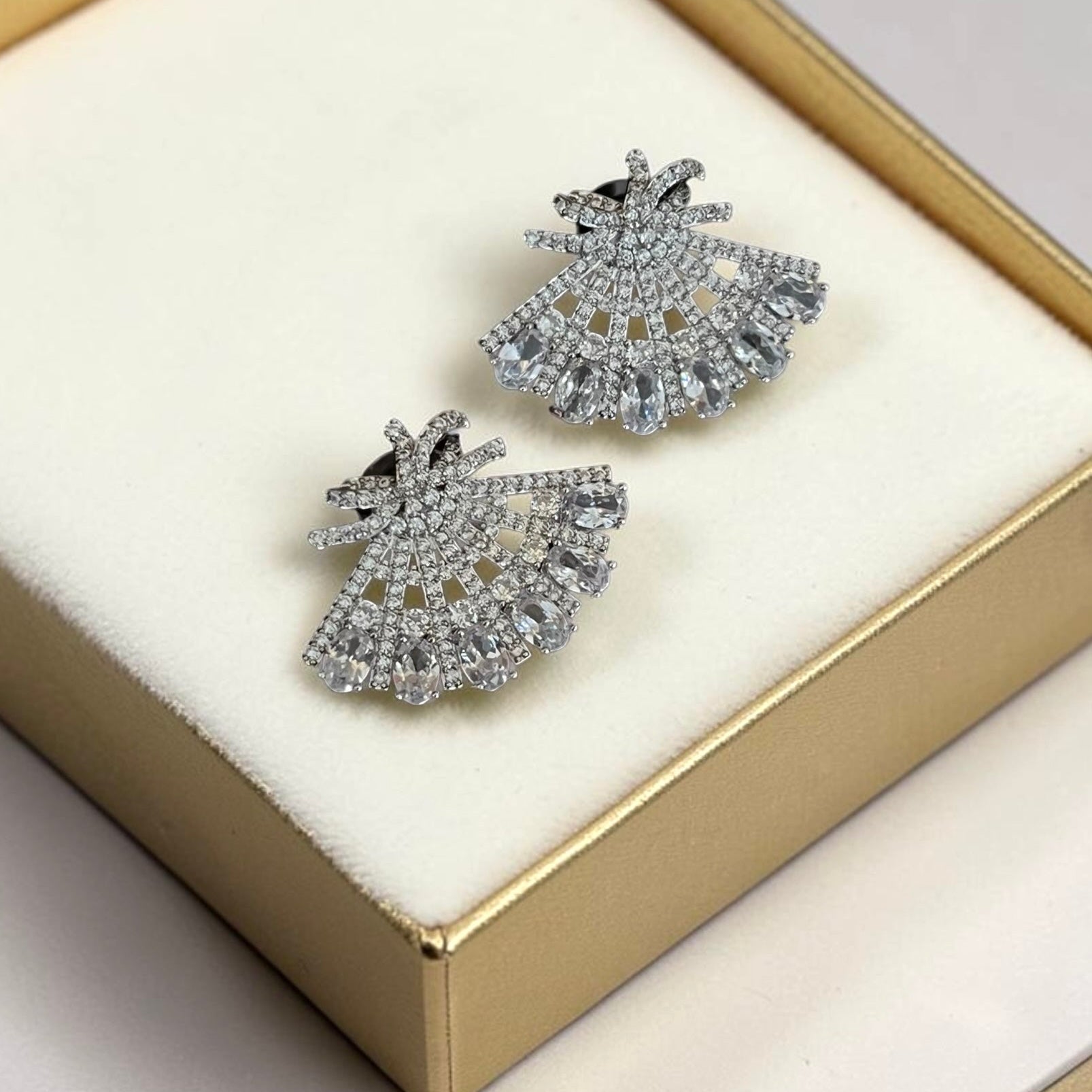 Luma Earrings