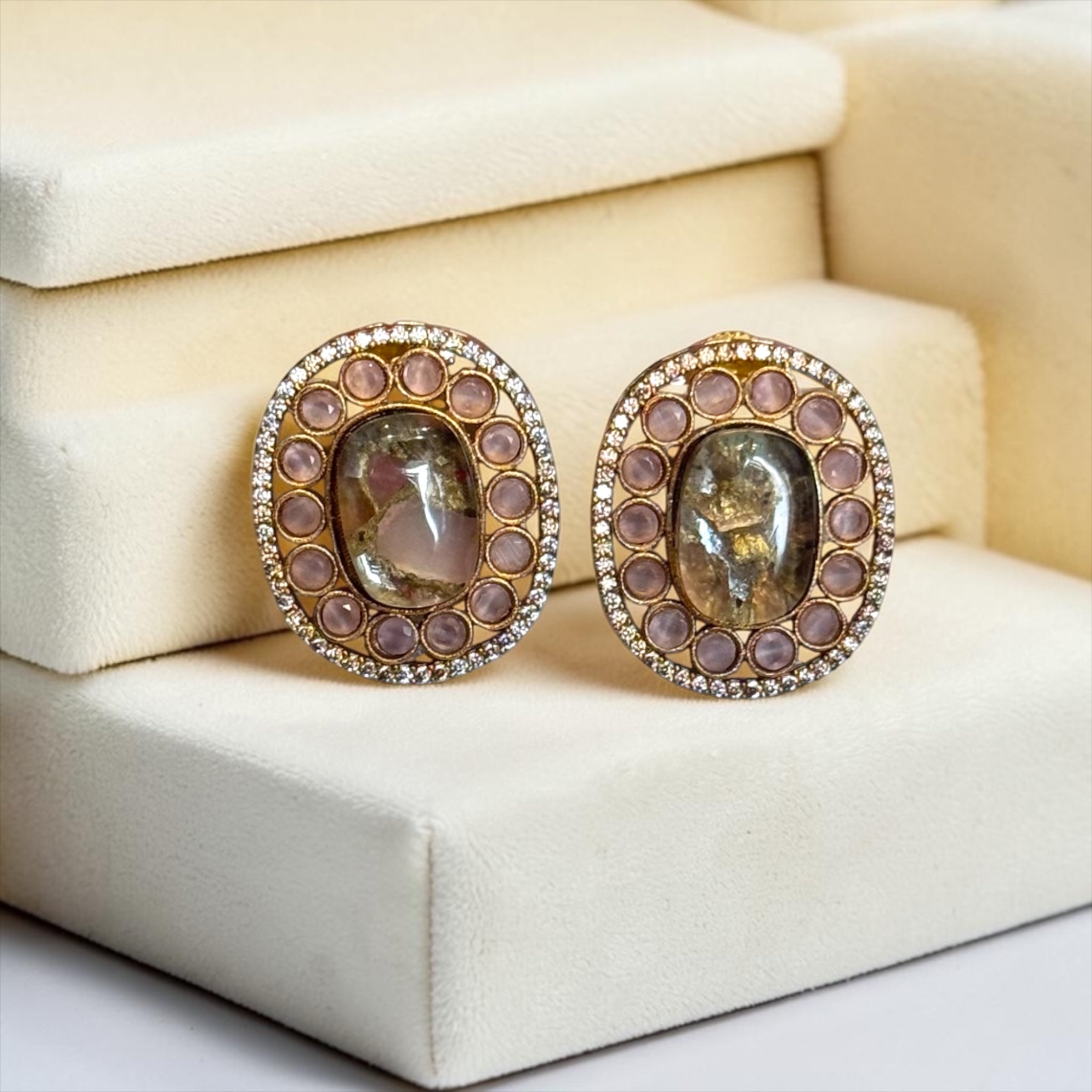 Lubain Studs
