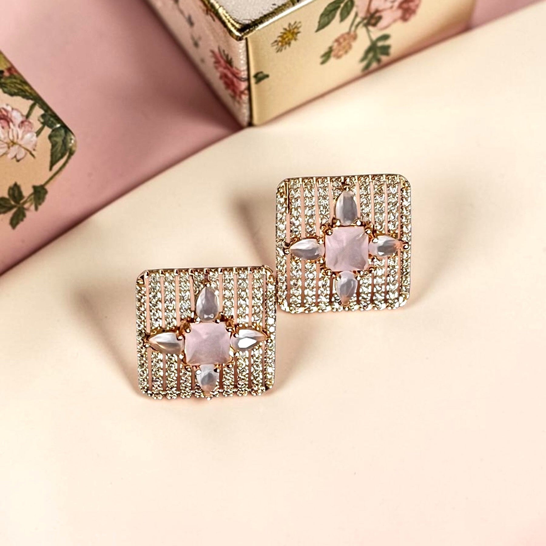 Dazzle Studs