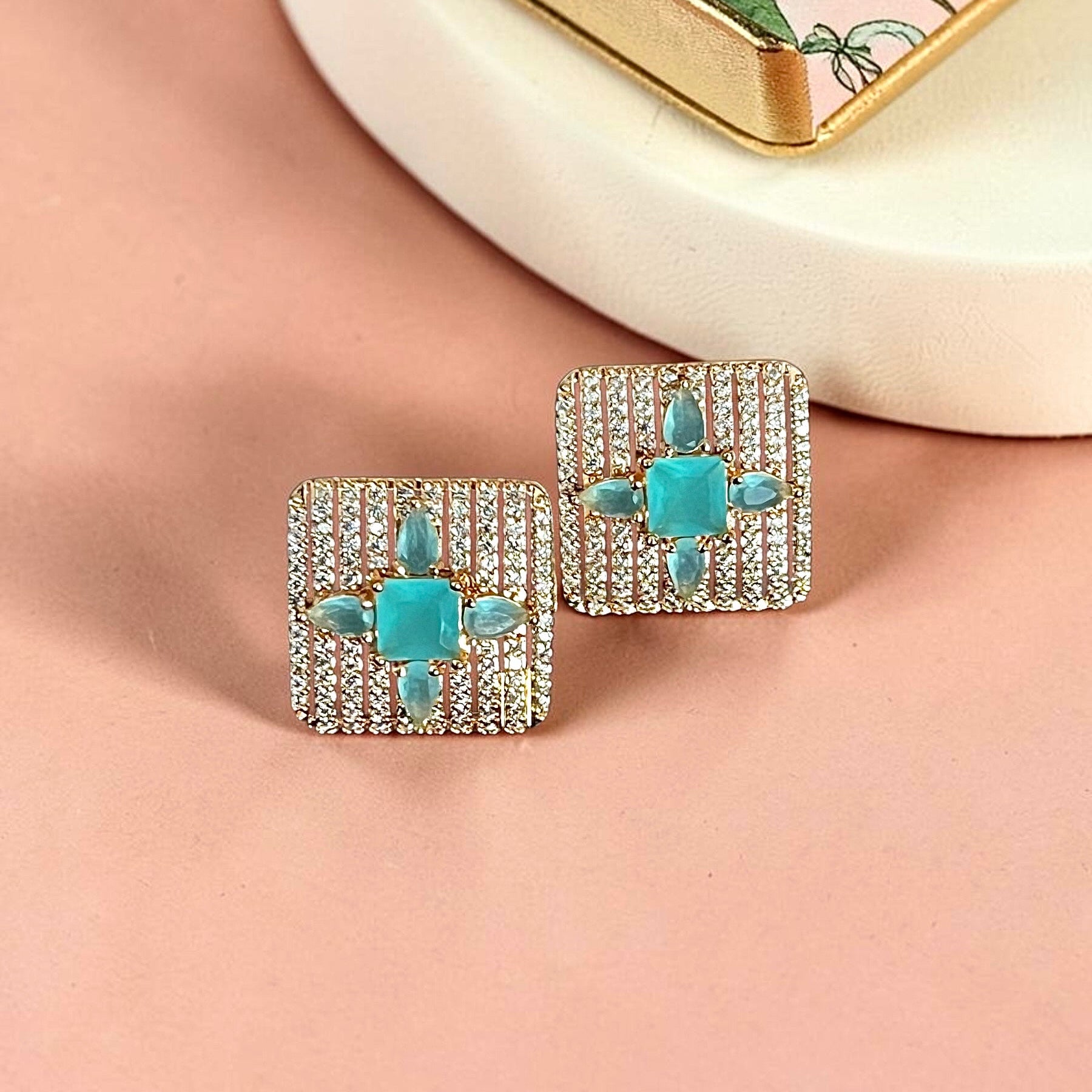 Dazzle Studs