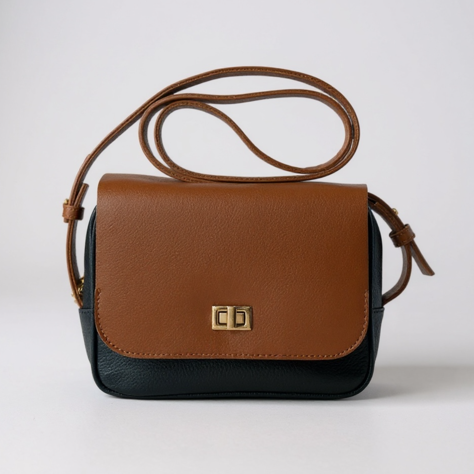 Rove (Crossbody Bag)