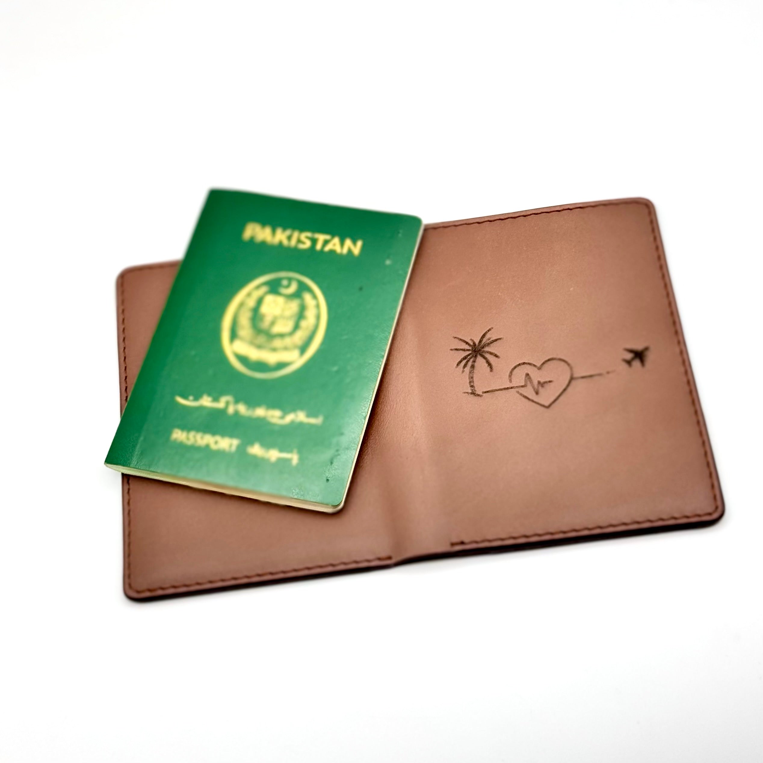 Giro (Passport Wallets)