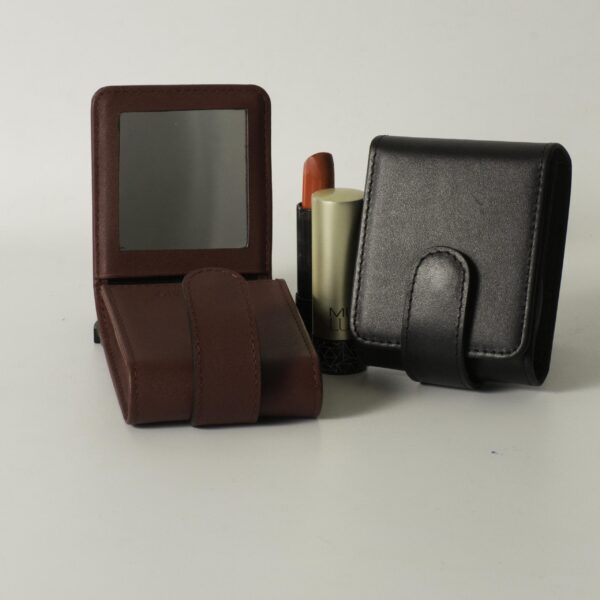 Diva (Lipstick Case)